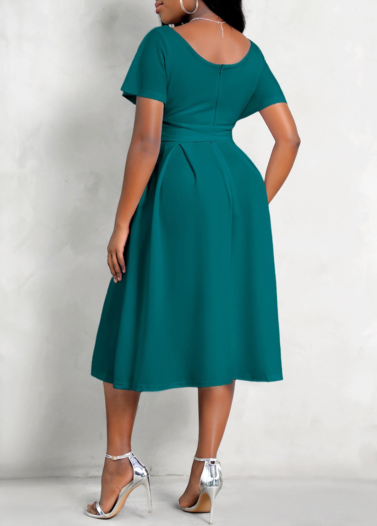 Short Sleeve V Neck Belted Dress