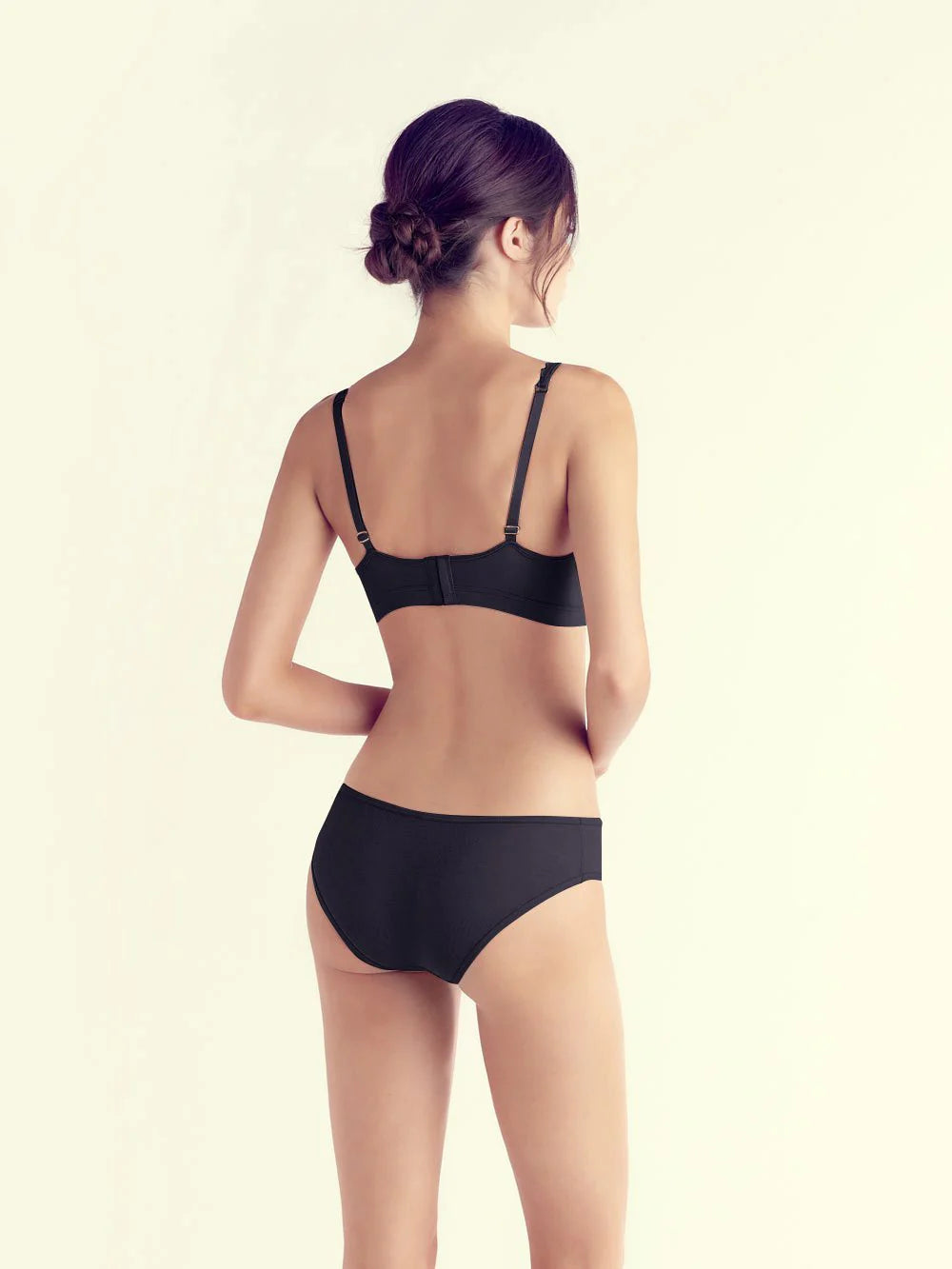 Erika Wire-free Bra, Petite, Lightly Lined, Smooth Cup, T-Shirt Bra